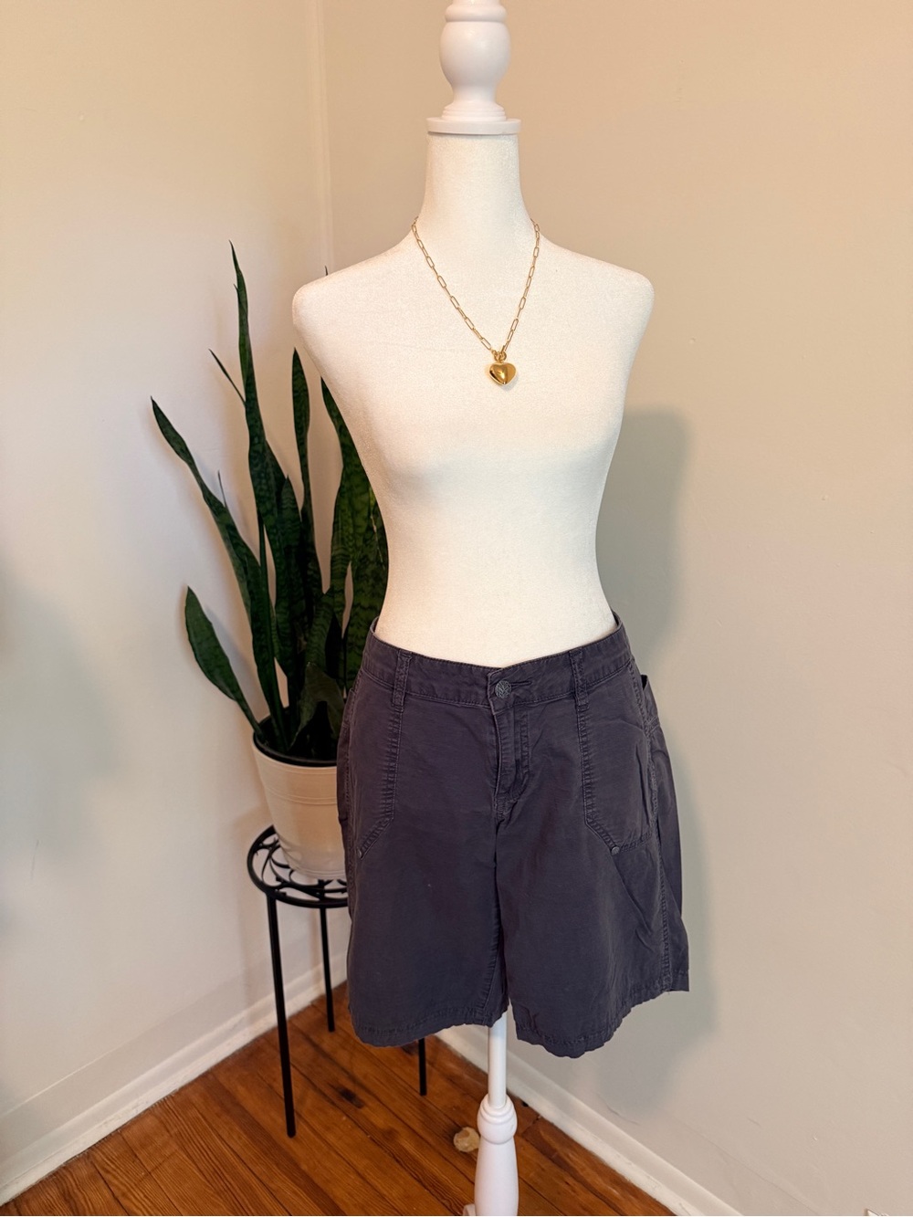 Prana Women Charcoal Grey Cotton Bermuda Shorts Size 10 Casual Summer 9.5 Inseam